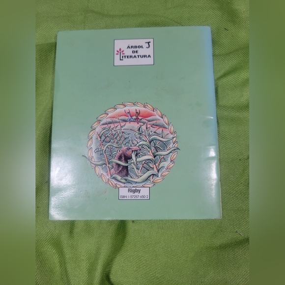 Hard to Find Literacy Tree Spanish Half for You, Half for Me - Picture 4 of 7